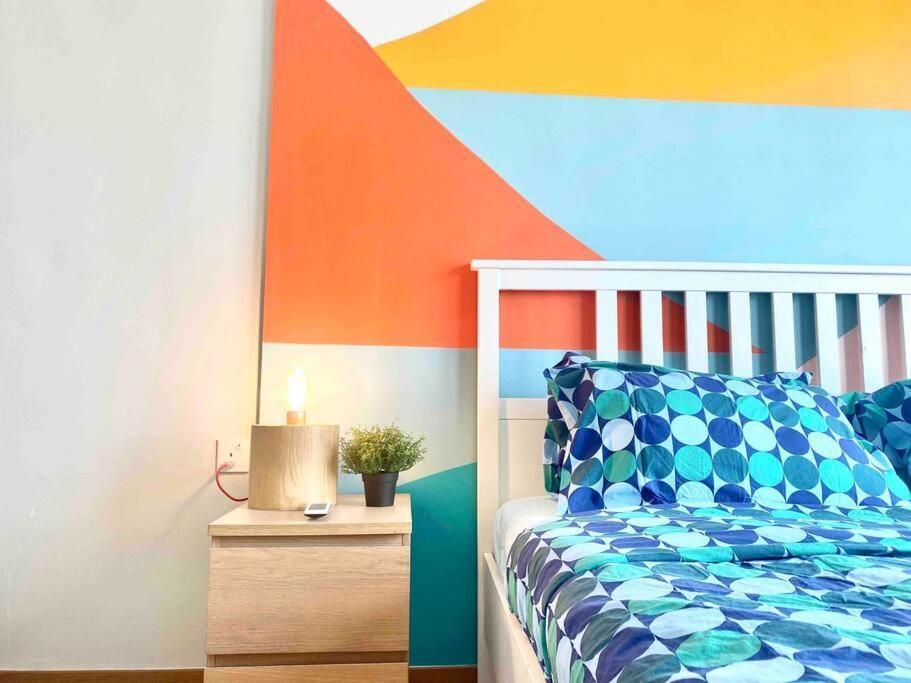 Tropicana 218 Macalister #Wondercolor #Infinity Pool #Georgetown #5Pax #2Br 2Bath #1King 1Queen 1Single #Quality Well Maintained #Private Host Exterior photo