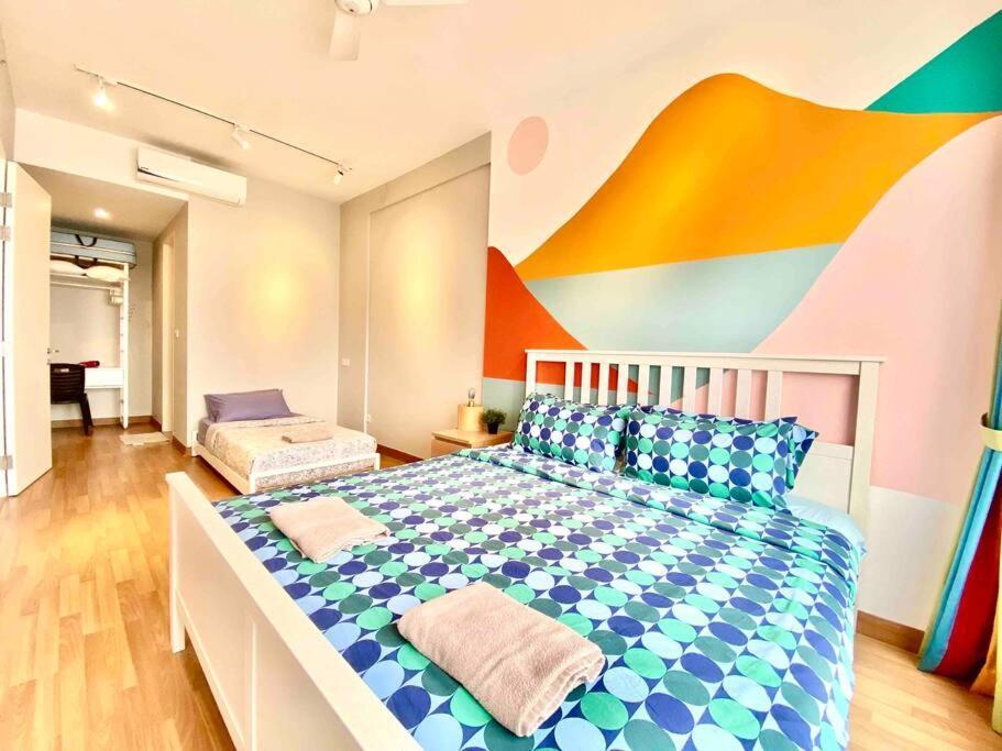 Tropicana 218 Macalister #Wondercolor #Infinity Pool #Georgetown #5Pax #2Br 2Bath #1King 1Queen 1Single #Quality Well Maintained #Private Host Exterior photo